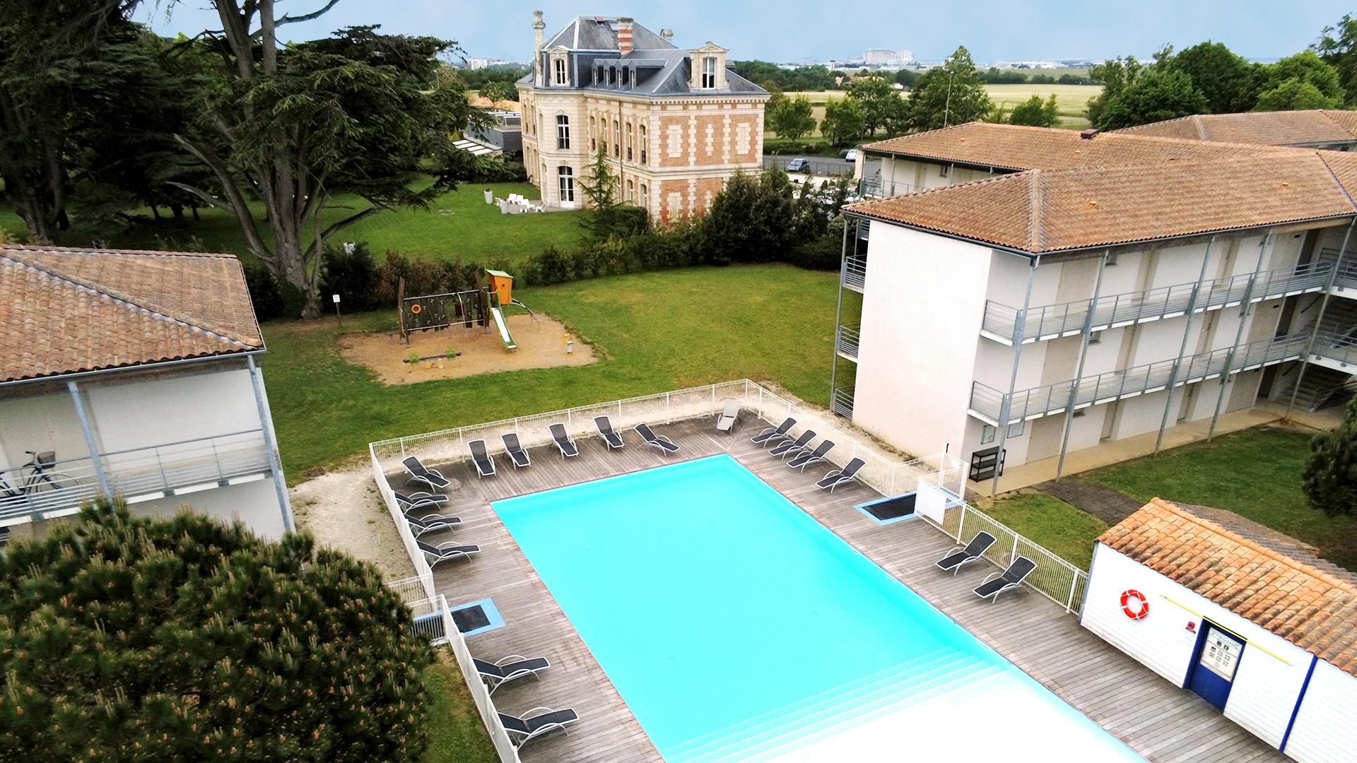 Vacanceole - Le Domaine Du Chateau - La Rochelle / Ile De Re Lagord Exterior photo